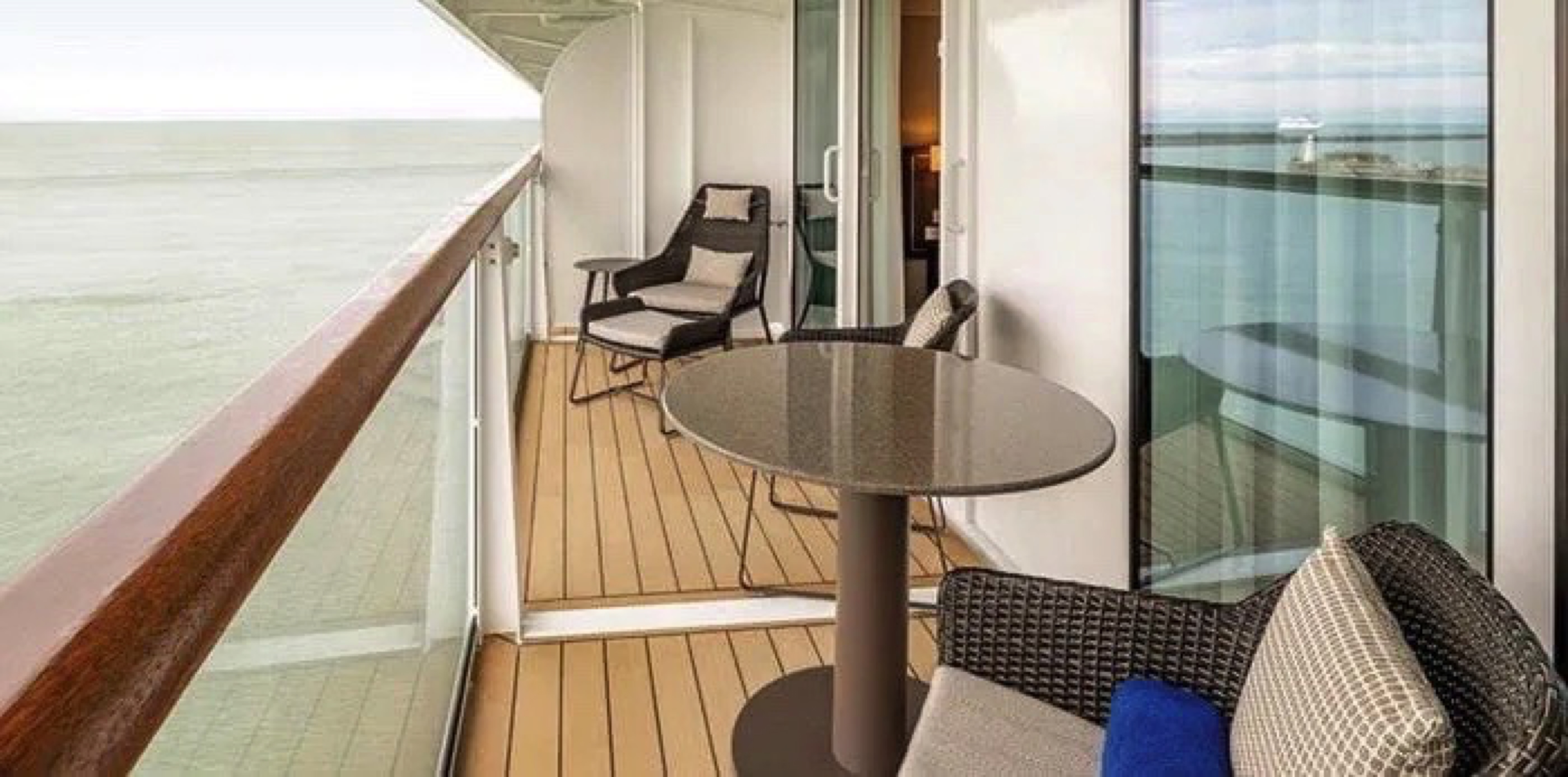 Aft Suite with Balcony